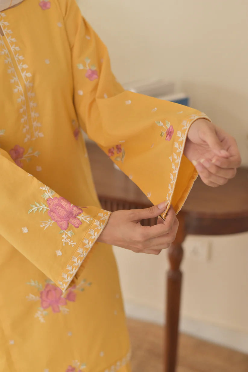 SUNAINA 3PC ( FARSHI SHALWAR )