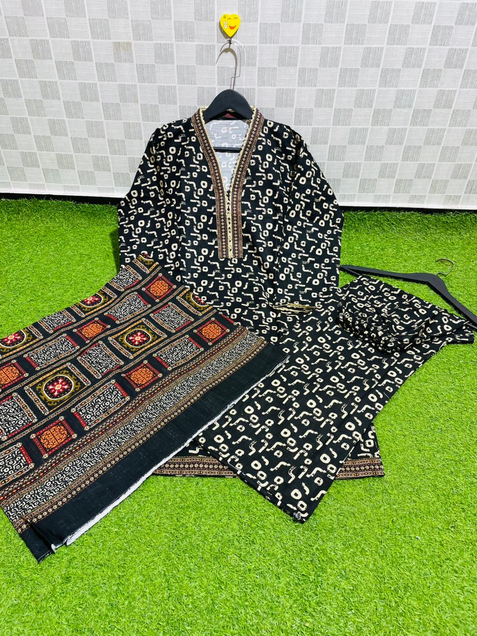 Bin Saeed Khaddar With Shawl 3-piece 06