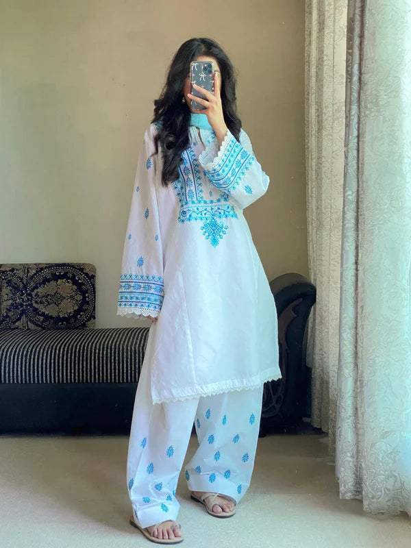 WHITE/BLUE LAWN 3PC ( FARSHI SHALWAR)
