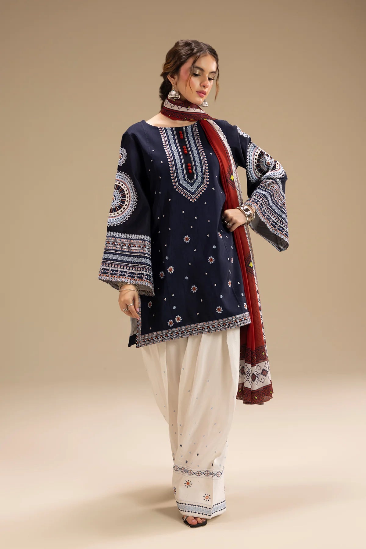 LAIBA - 3PC EMBROIDERED