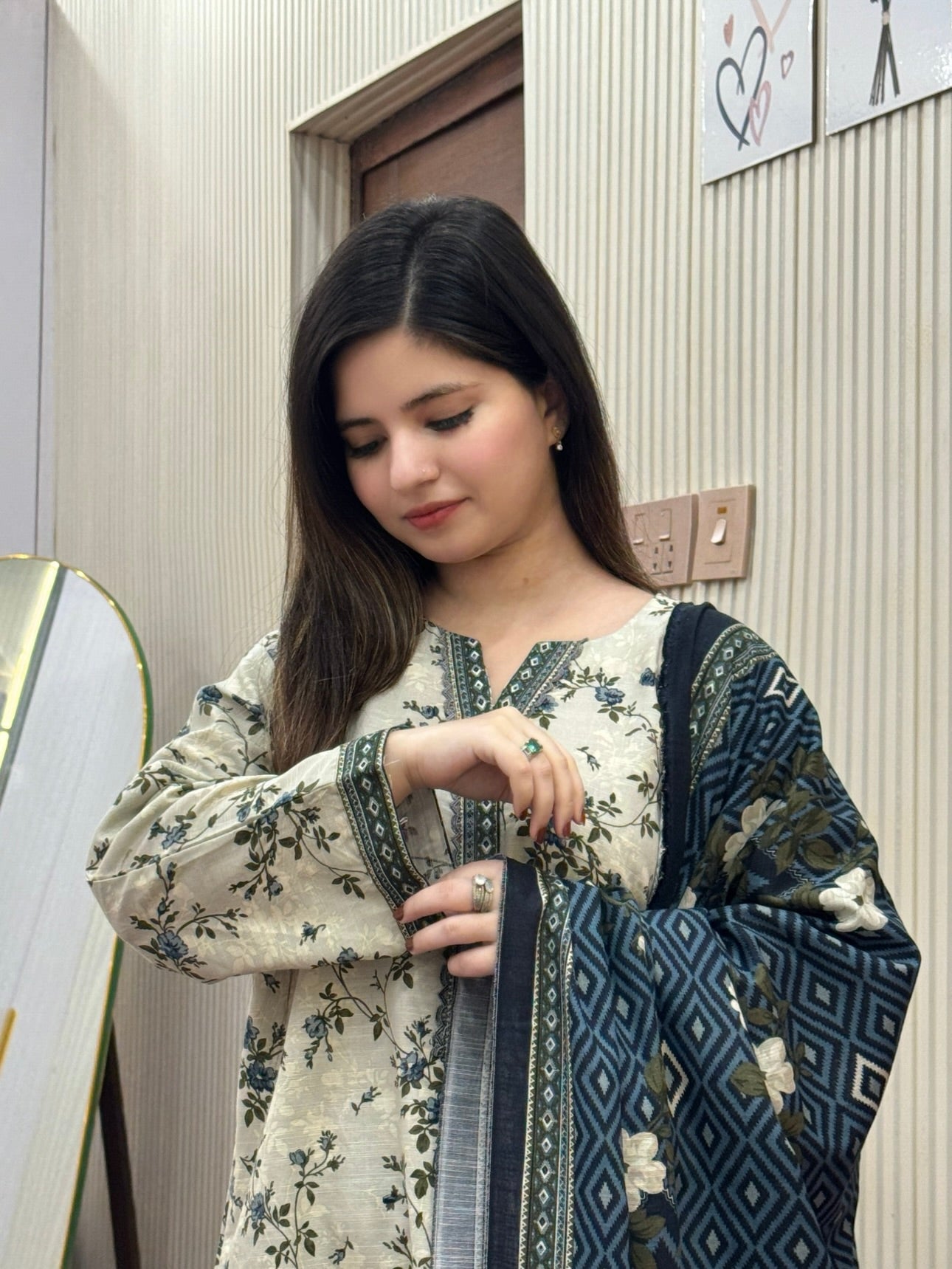 Bin Saeed Khaddar With Shawl 3-piece 03