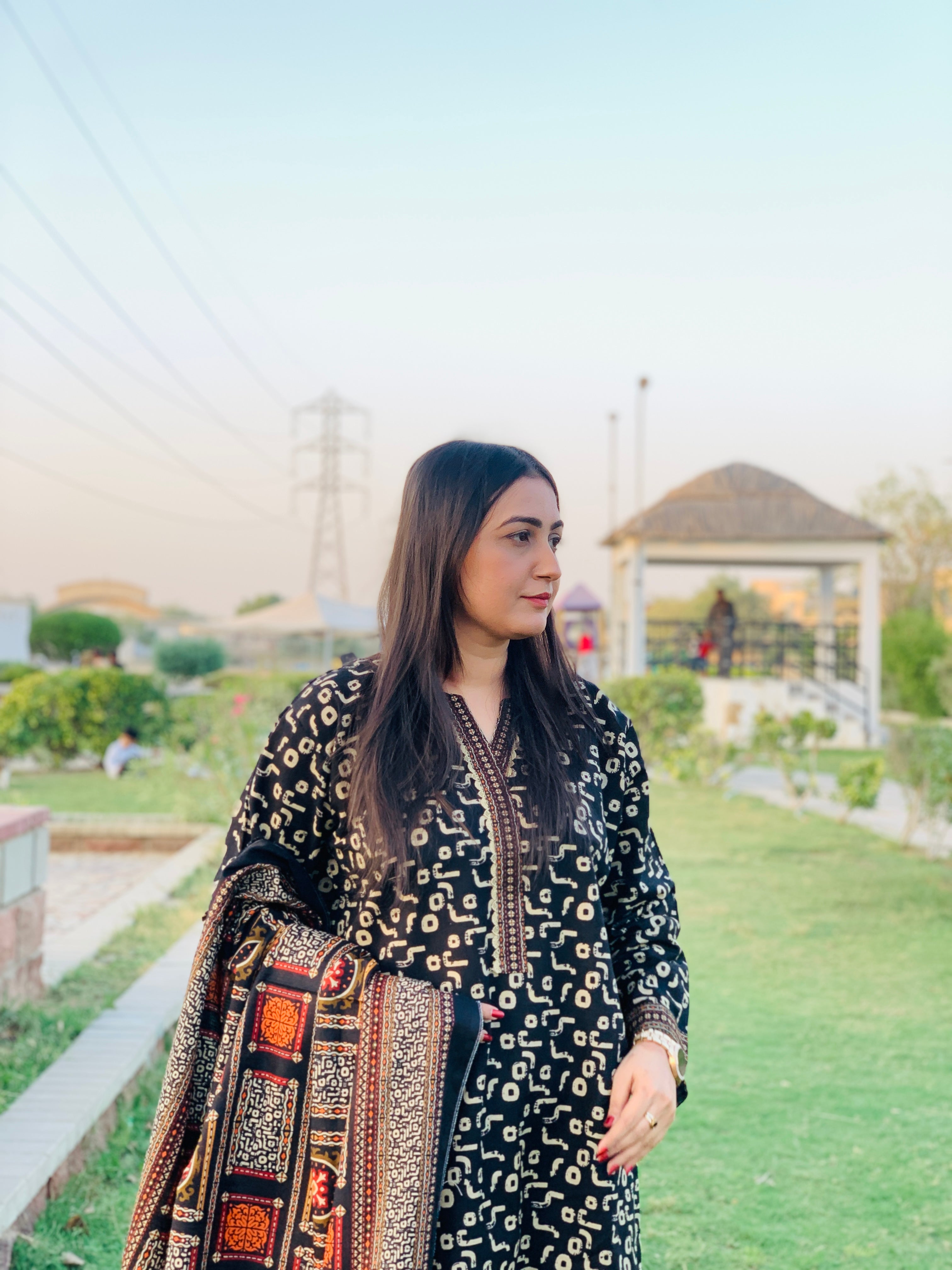 Bin Saeed Khaddar With Shawl 3-piece 07