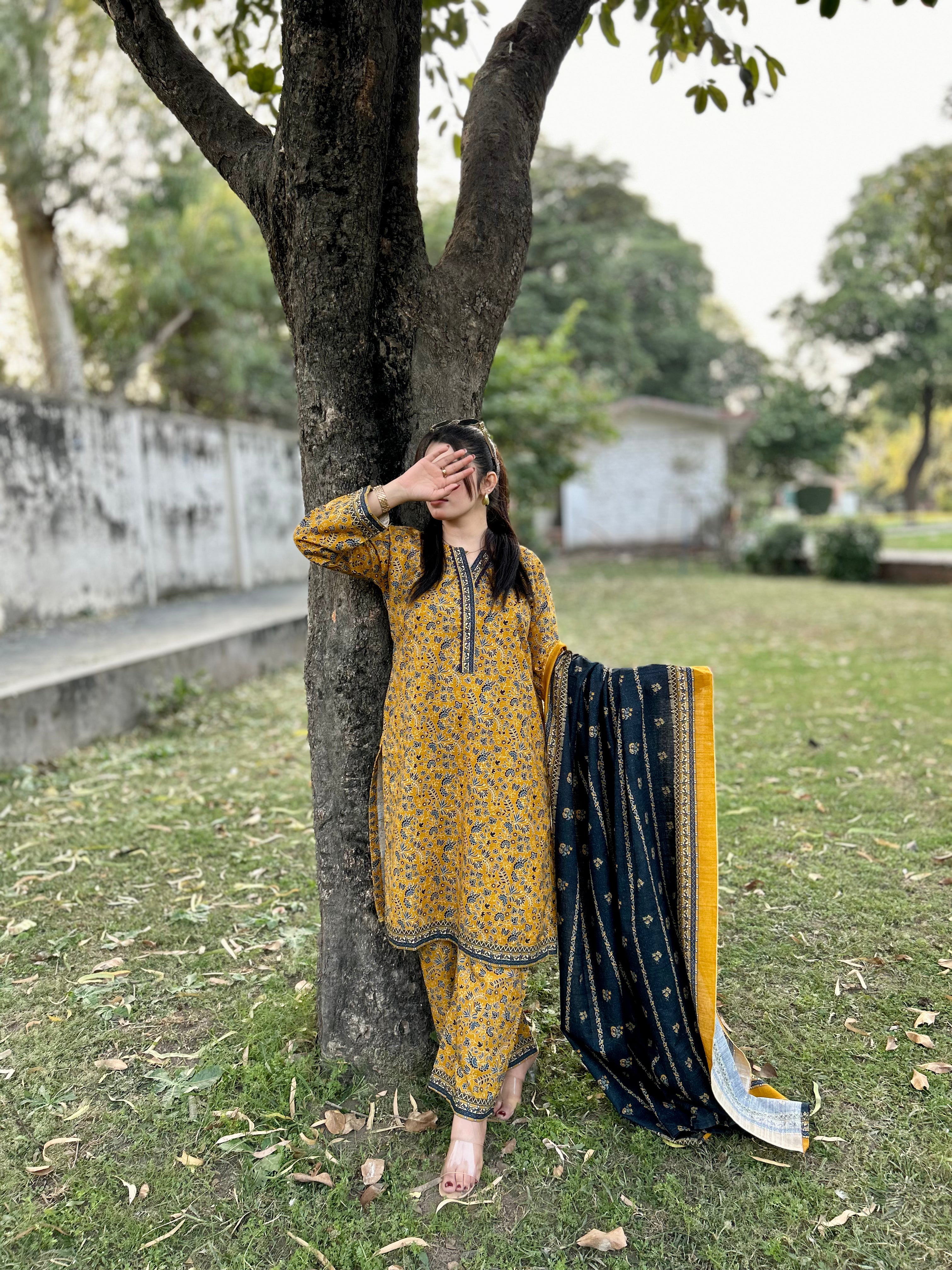 Bin Saeed Khaddar With Shawl 3-piece 01