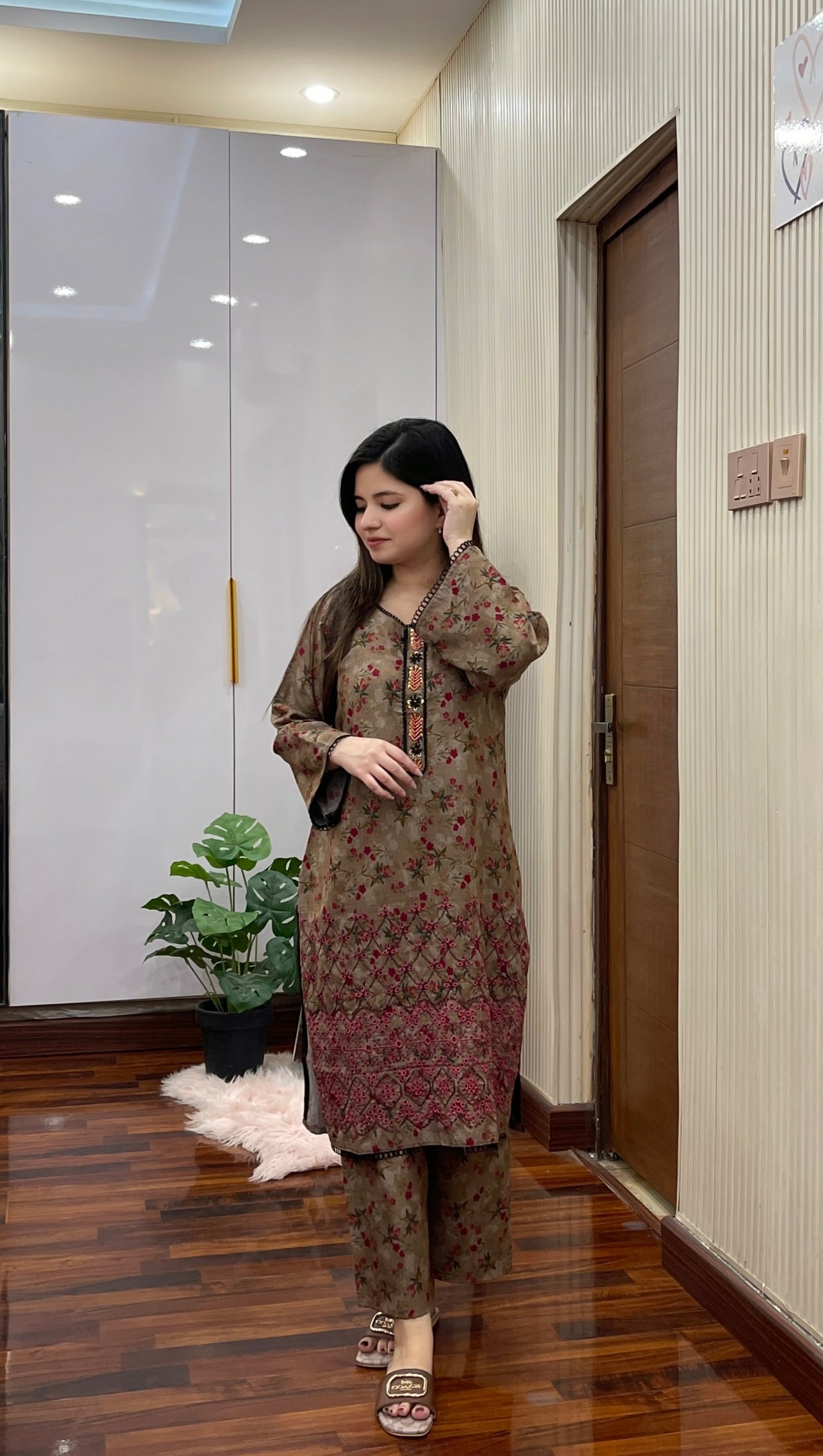 Dhanak Embroidered Neck Line 2PC