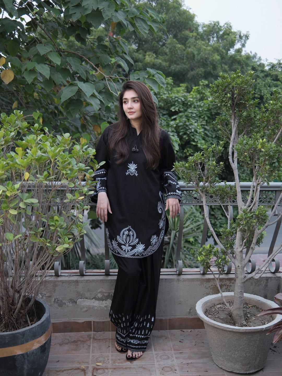 Malka Emb Khaddar 2-Piece