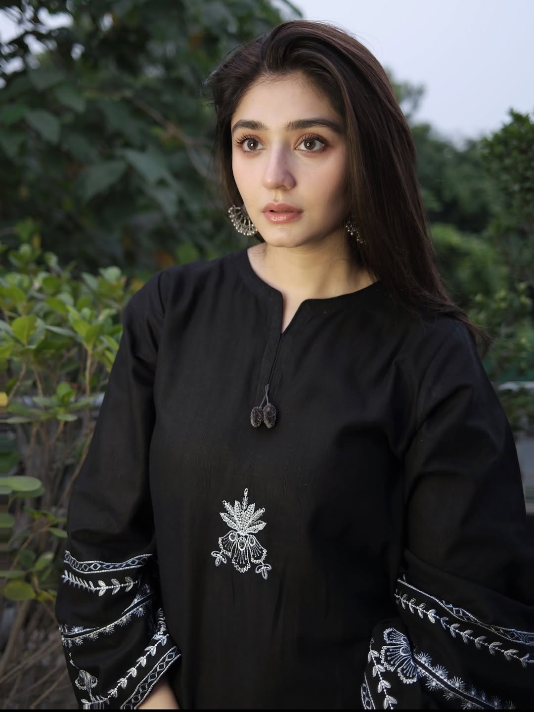 Malka Emb Khaddar 2-Piece
